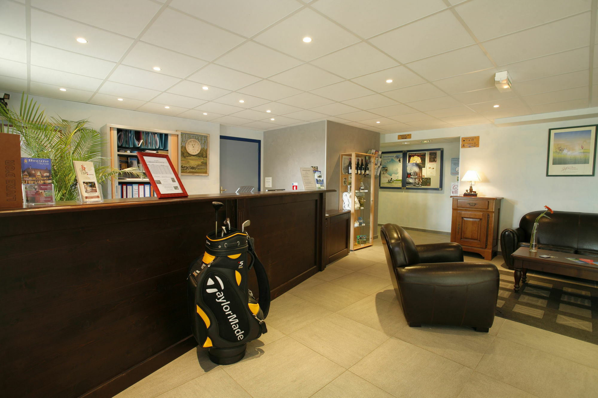 Residence Vtf Les Allees Du Green Levernois Exterior foto
